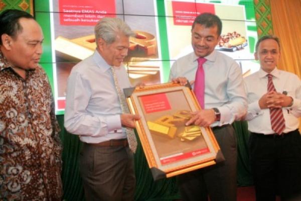 CIMB Niaga Syariah Relaunch Gadai Emas Syariah