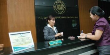 Meratakan Jalan Penurunan Bunga