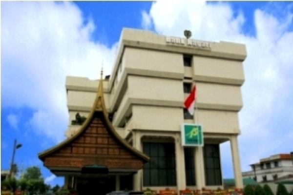 2013, Bank Nagari Rencanakan IPO 40%