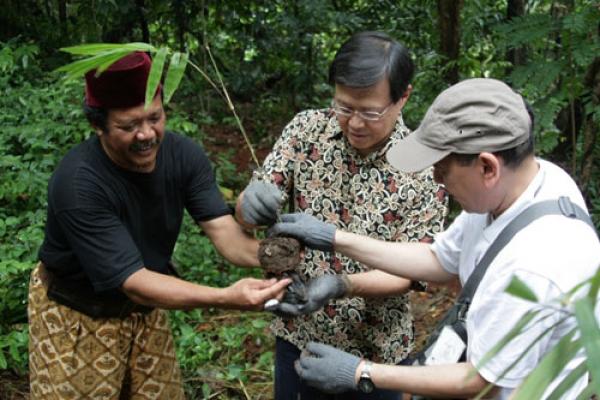 Puncak “Bulan Kepedulian Lingkungankuâ€