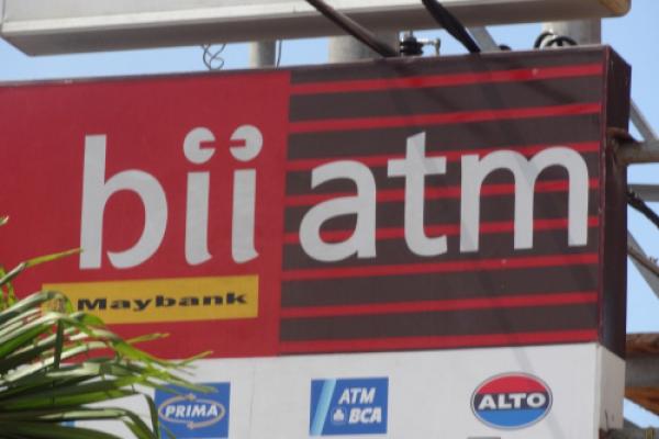 BII Jalin Kerja Sama Strategis dengan I-Remit Inc