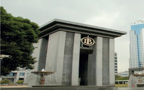 Tongkat Estafet Berpindah Tangan