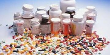 Industri Farmasi Impor Bahan Baku Hingga 90%