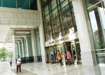 Meratakan Jalan buat Bank