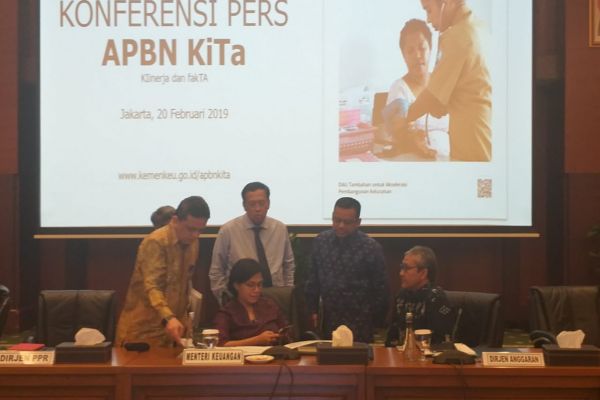 Penerimaan Pajak Naik Tipis