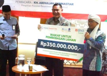 BNI Syariah Ajak Masyarakat Ikut Berpartisipasi dalam Proyek Wakaf
