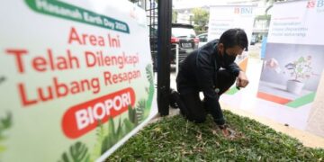 BNI Syariah Realisasikan 1.220 Lubang Resapan Biopori di Jaringan Outlet