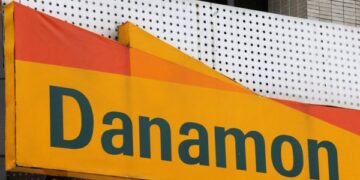 Bank Danamon dan Bank BNP Resmi Merger
