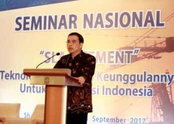 Produsen Semen Berebut Kue Konstruksi Nasional