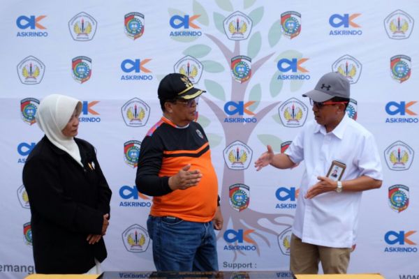 Askrindo Tanam Mangrove Senilai Rp400 Juta di Menpawah