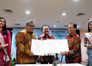 Jamkrindo Dukung GoGreen Kawasan GeoPark Ciletuh