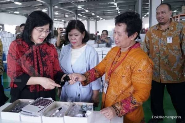 Kemenperin Fokus Tumbuhkan Industri Kacamata