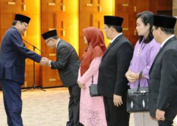 Menperin Lantik 9 Pejabat Eselon II