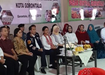 Dihadiri Menkeu dan Presiden, Pegadaian Salurkan Kreasi UMi