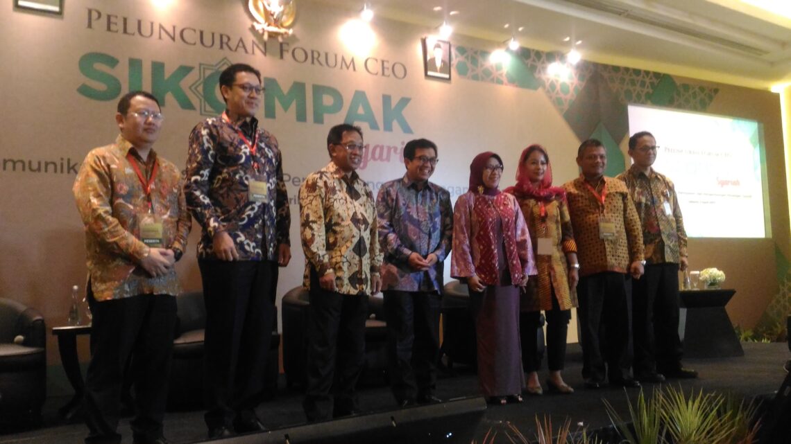 Tingkatkan Pangsa Pasar Syariah, OJK Luncurkan Forum CEO SIKOMPAK Syariah