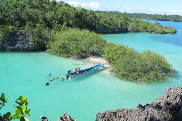 Tiga Surga Tersembunyi di Indonesia