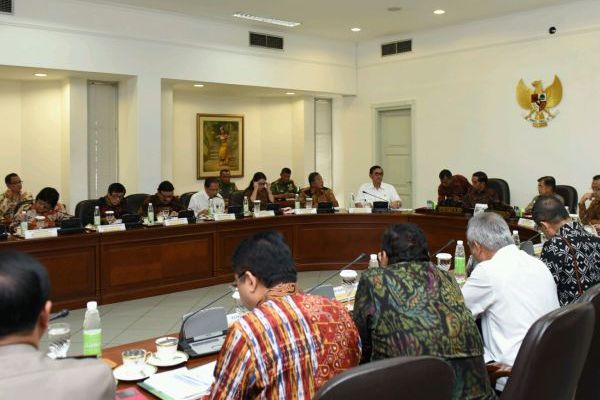Rangking Kemudahan Berusaha 109, Jokowi: Segera Harmonisasi Peraturan Perizinan