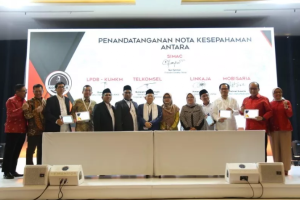 Telkomsel Dorong Santri Milenial Kembangkan Bisnis