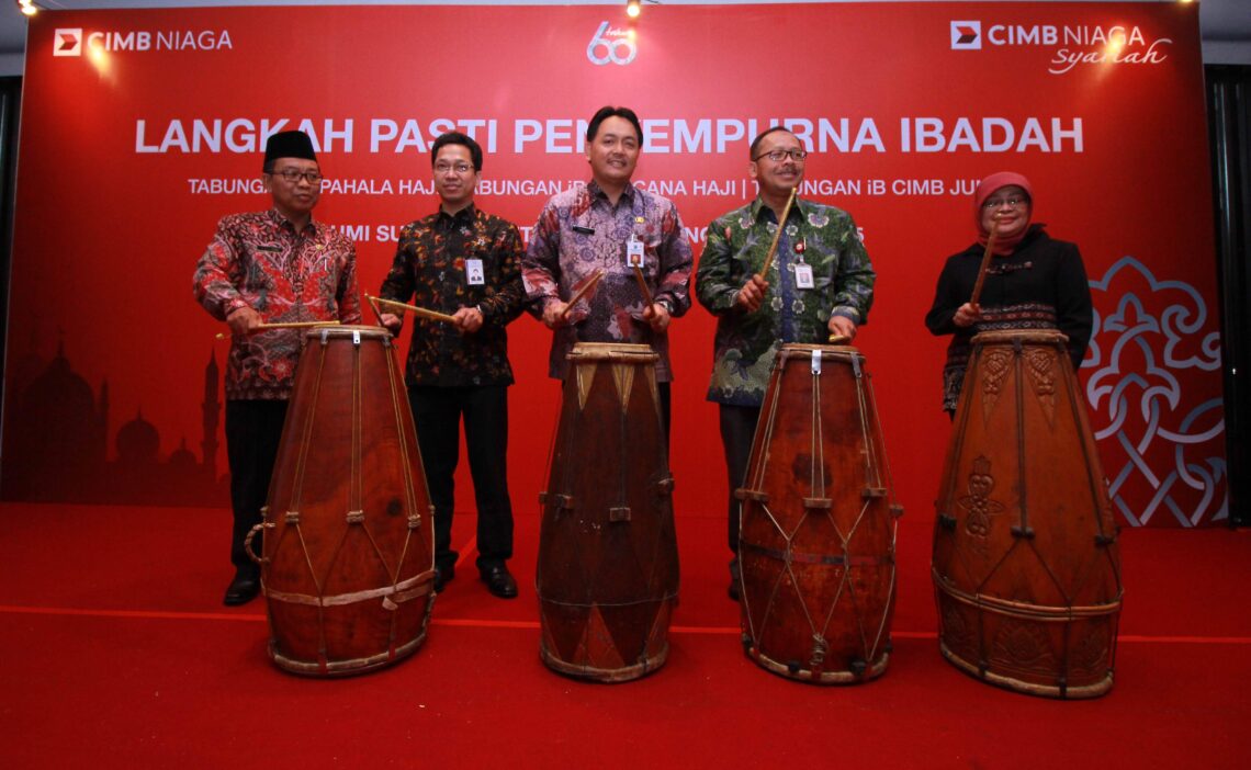 CIMB Niaga Syariah Sosialisasikan Tabungan Haji di Surabaya