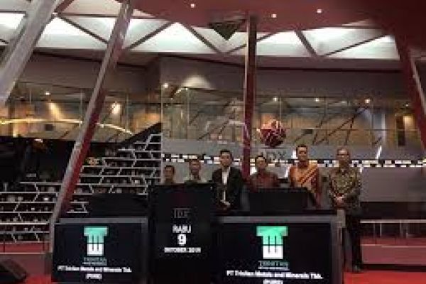 Melantai Perdana, Saham PURE Ramai Diburu Investor