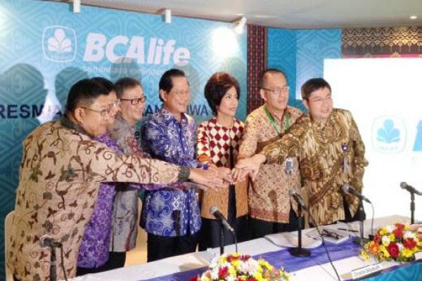 BCA Life Cetak Premi Rp 8,988 Miliar