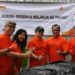200 Karyawan Danamon – Adira Bersihkan Sampah Pasar Benhil & Gondangdia