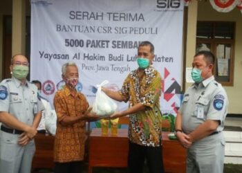 Rayakan Lebaran, SIG Tetap Bantu Masyarakat Hadapi Covid-19