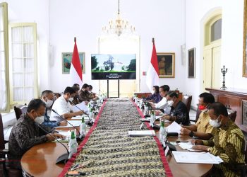 Presiden Jokowi Pimpin Rapat Proyek Strategis Nasional