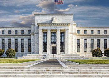 Editorial 184: Risiko Global Menarik Perhatian