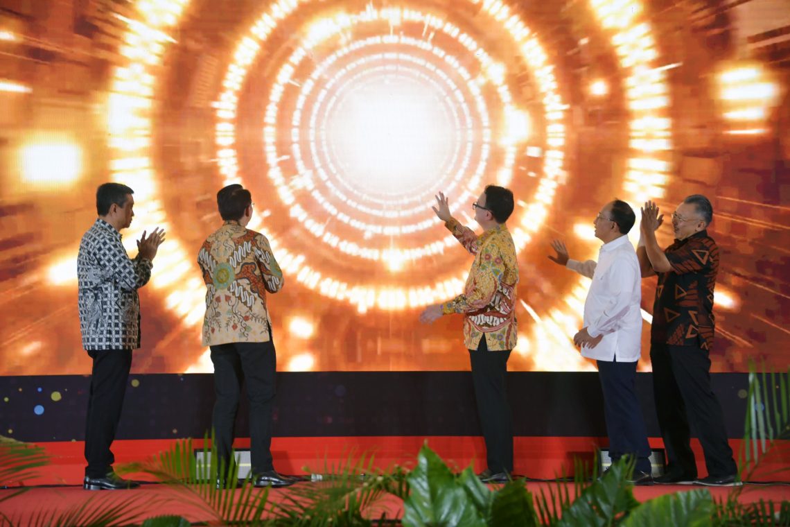 Wamendag Jerry Resmikan Pabrik Cikarang Baru Trade Center