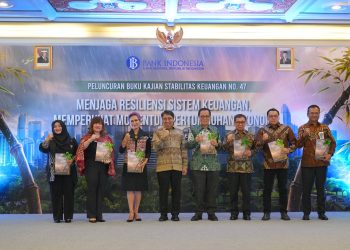 Titik Balik Sang Petani Perempuan: Menyiasati Cuaca, Mengelola Permodalan