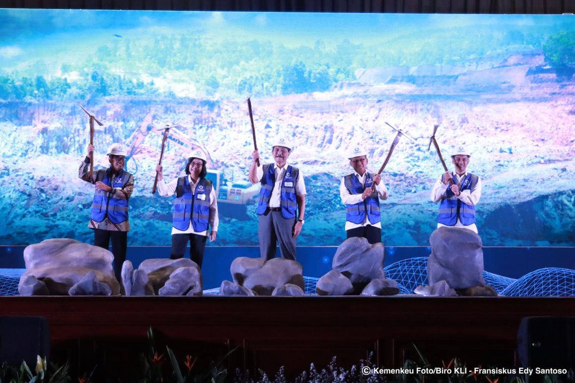 Menkeu: Pemerintah Perluas Simbara ke Nikel dan Timah