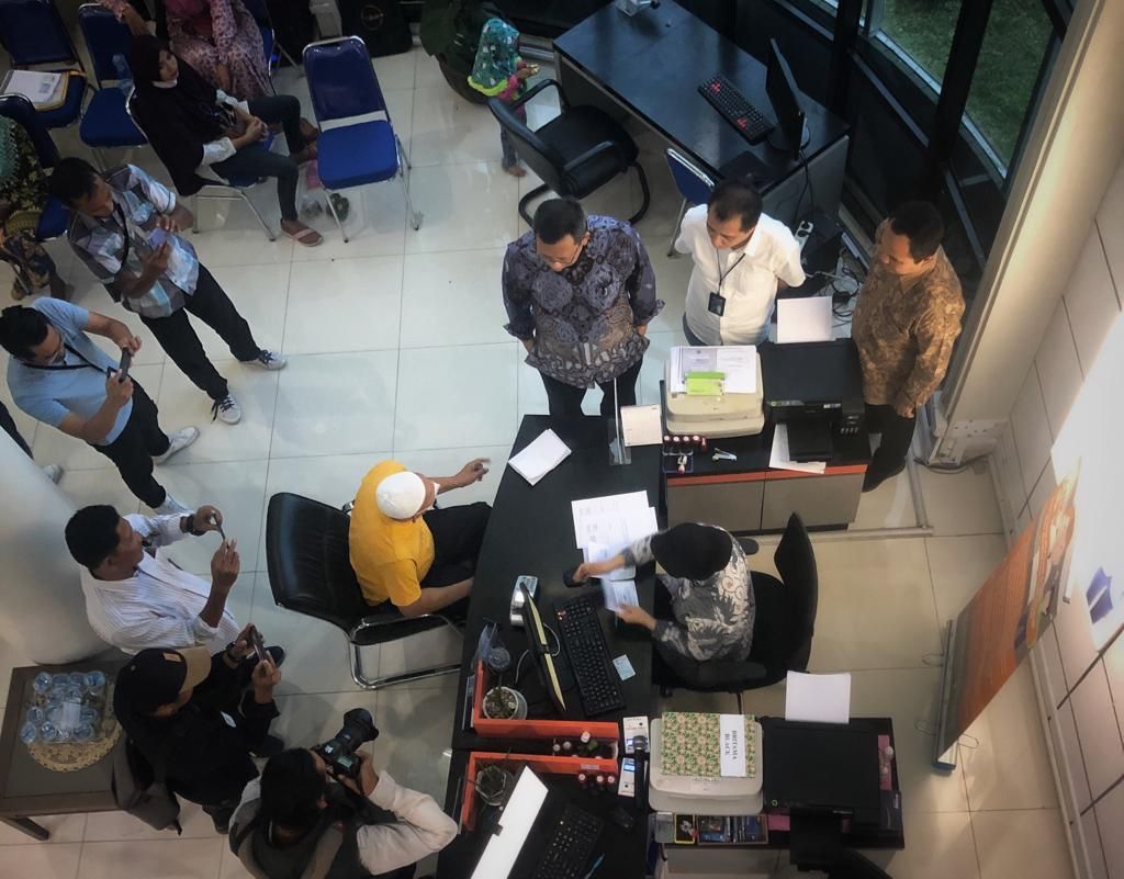 Dasuki Sujud Syukur, Tabungannya di BPR KRI Dijamin LPS