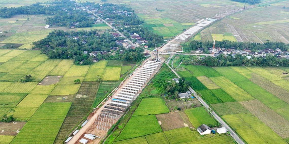 SIG Pasok 98.000 Ton Semen untuk Pembangunan Tol Serang–Panimbang
