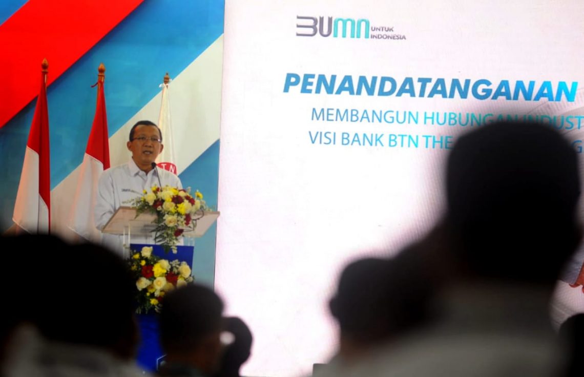 Perkuat GCG dan Compliance dalam Proses Bisnis, Manajemen dan SP Bank BTN Teken PKB