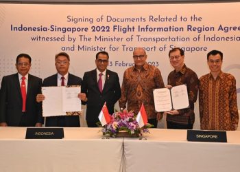 Menhub Bahas Peningkatan Kerjasama Transportasi dengan Singapura