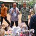 BNI Investor Daily Summit 2023, Jokowi Kunjungi Booth UMKM Binaan BNI
