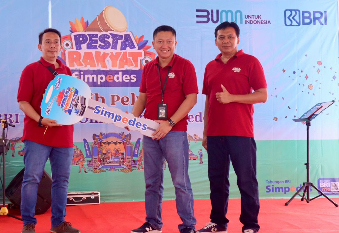 BRI Pondok Gede Dorong Penetrasi Digital BRImo ke Nasabah di Pemukiman dan Pelaku UKM