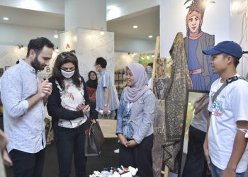 Berkat Rumah BUMN SIG Rembang, Armida Sukses Promosikan Kain Nusantara