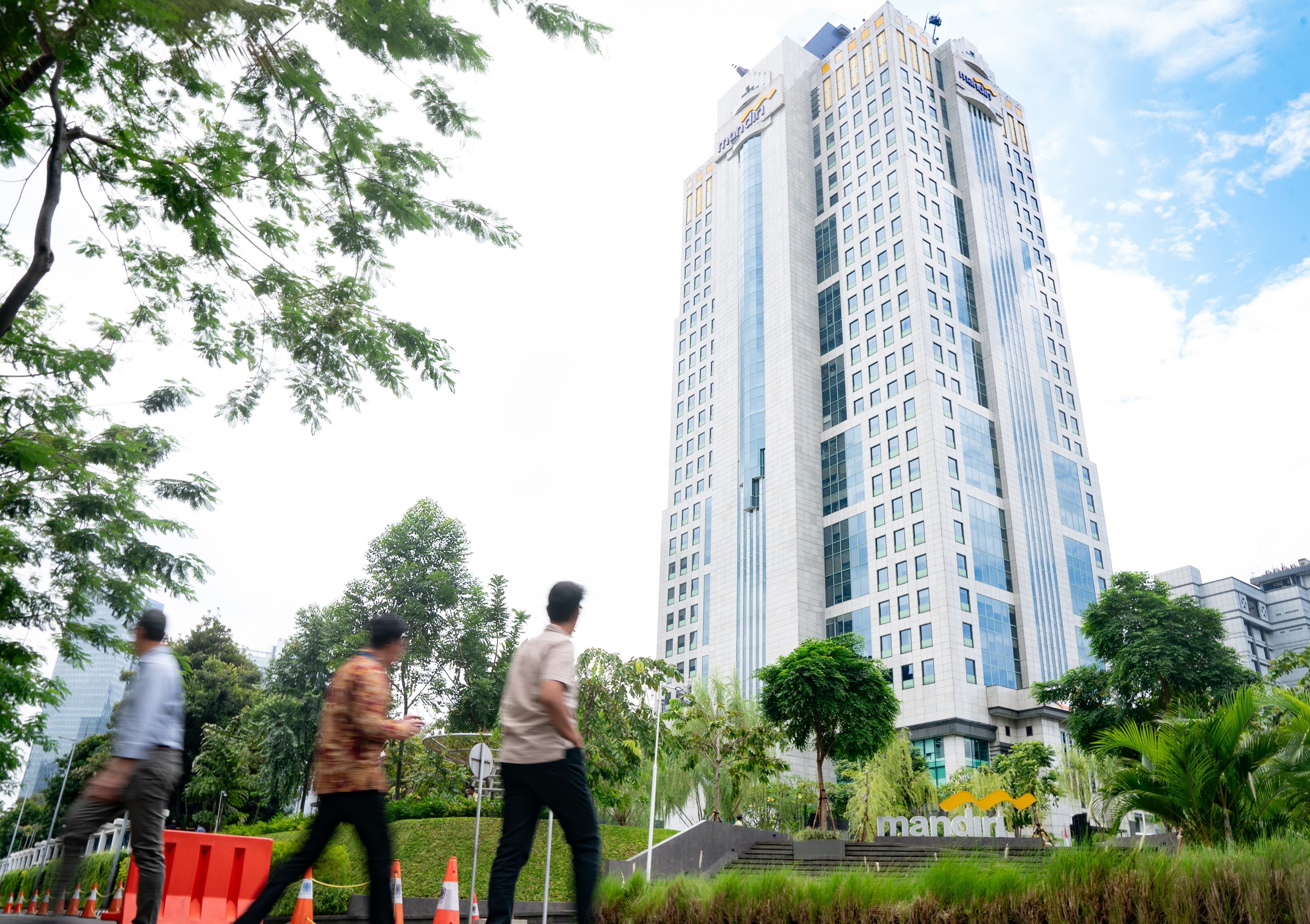 Pasar Global Tak Pasti, Global Bond Bank Mandiri US$ 800 Juta Malah Diminati Investor hingga 3.5 kali Oversubscription