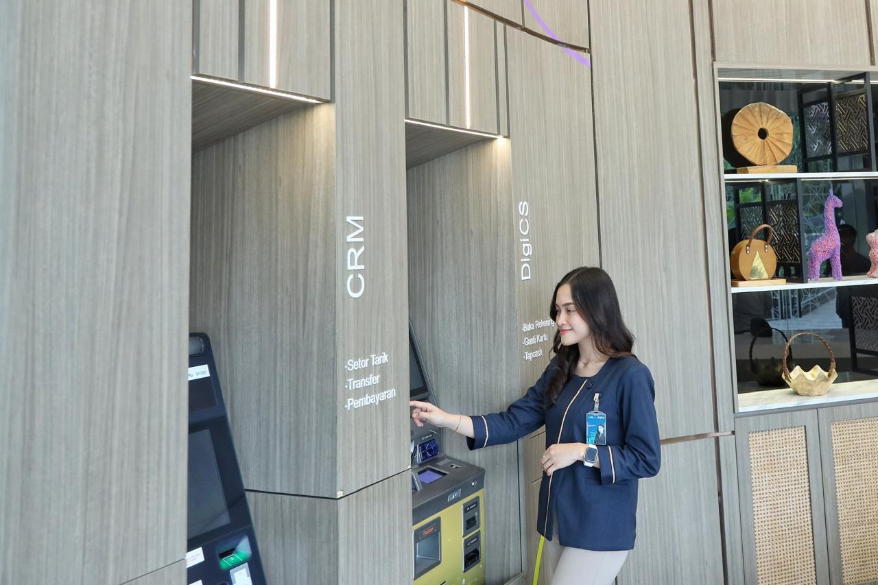 Setor Tunai di CRM BNI Kini Ada Cashback dan Kesempatan Menang Mercedes-Benz