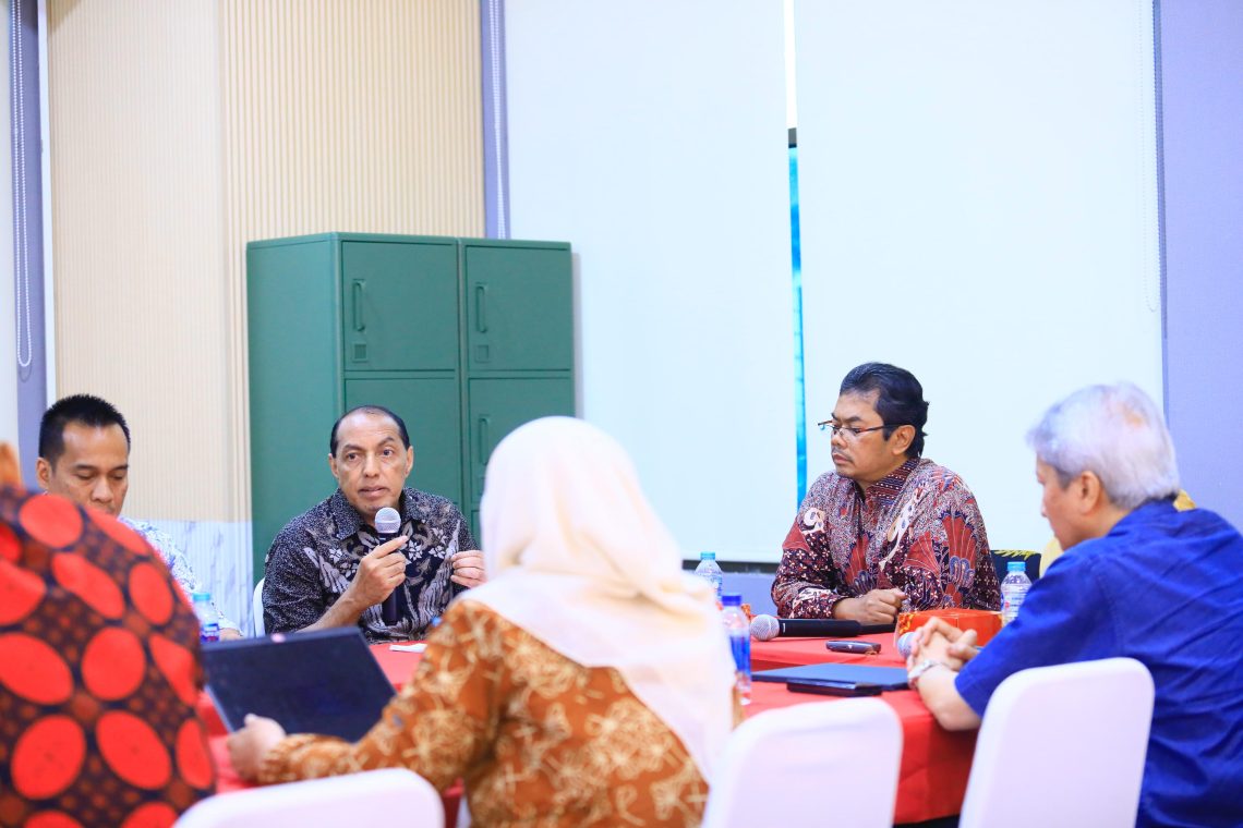 OJK Fasilitasi Pertemuan DSI dengan Lender, Tegaskan Komitmen Penyelesaian Dana Tertahan