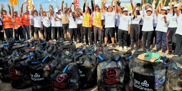 BNI Lanjutkan Aksi Bersih Pantai, Perkuat TPS3R Sekar Tanjung di Bali