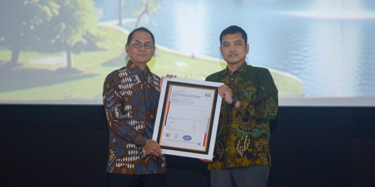 Perkuat Akuntabilitas Pengawasan Sektor PPDP, OJK Kantongi Sertifikasi ISO 9001:2015 dari SGS