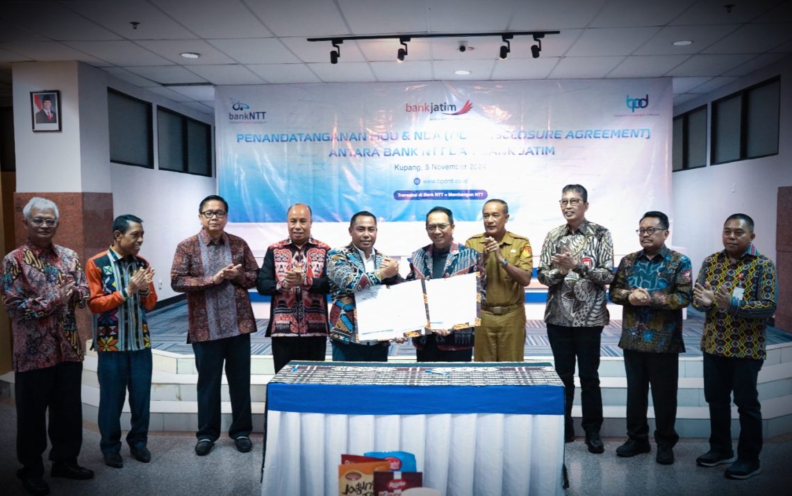 Sepakat Bentuk KUB, Bank NTT dan Bank Jatim Teken MoU