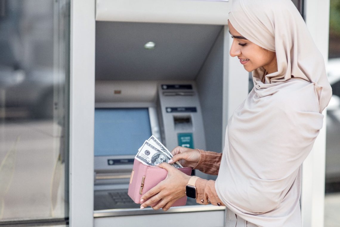 Liburan ke Luar Negeri Makin Asyik dengan Wise: Hemat Biaya, Bebas Ribet!