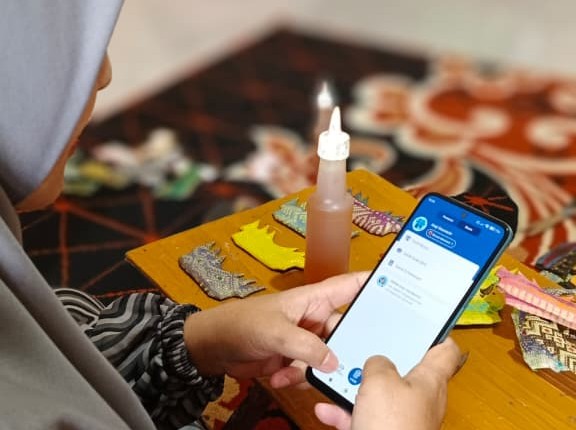 Souvenir Jam Gadang hingga Bordir Minang, Imelda Pertahankan Tradisi di Era Digital
