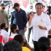 Presiden Jokowi Tinjau Penyerahan Bansos di Kepulauan Aru