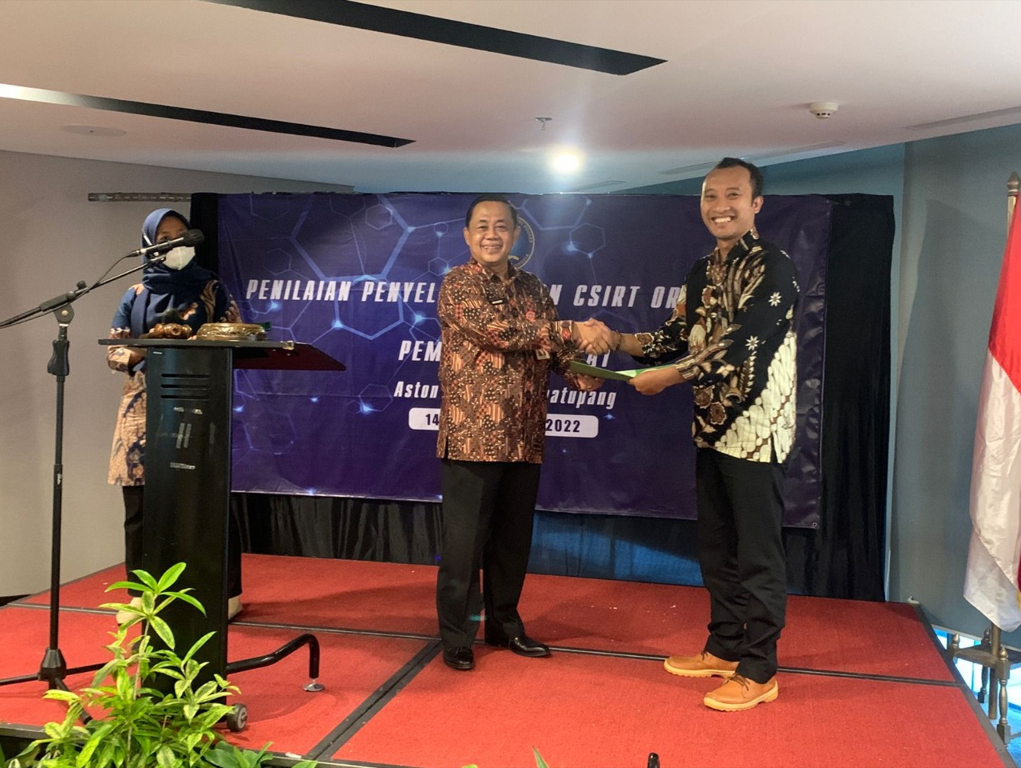 Kemendikbudristek Raih Penghargaan Penanganan Insiden Keamanan Siber