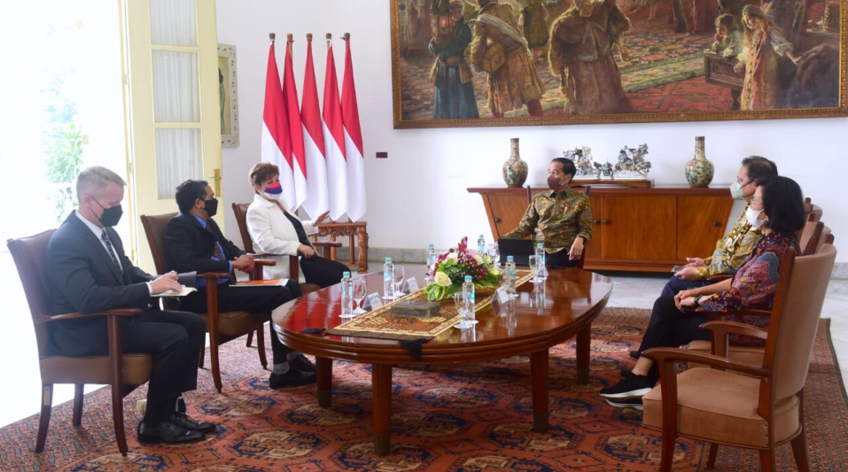 Terima Delegasi IMF, Presiden Jokowi Pamer Konsistensi Perbaikan Ekonomi RI